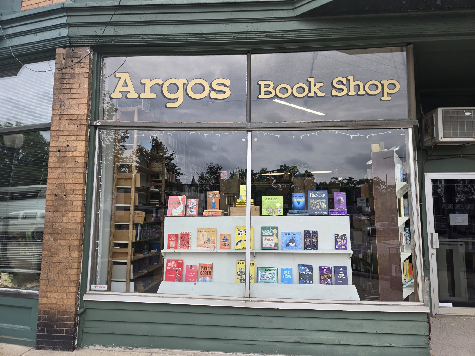 Argos Comics & Used Book Shop in Grand Rapids