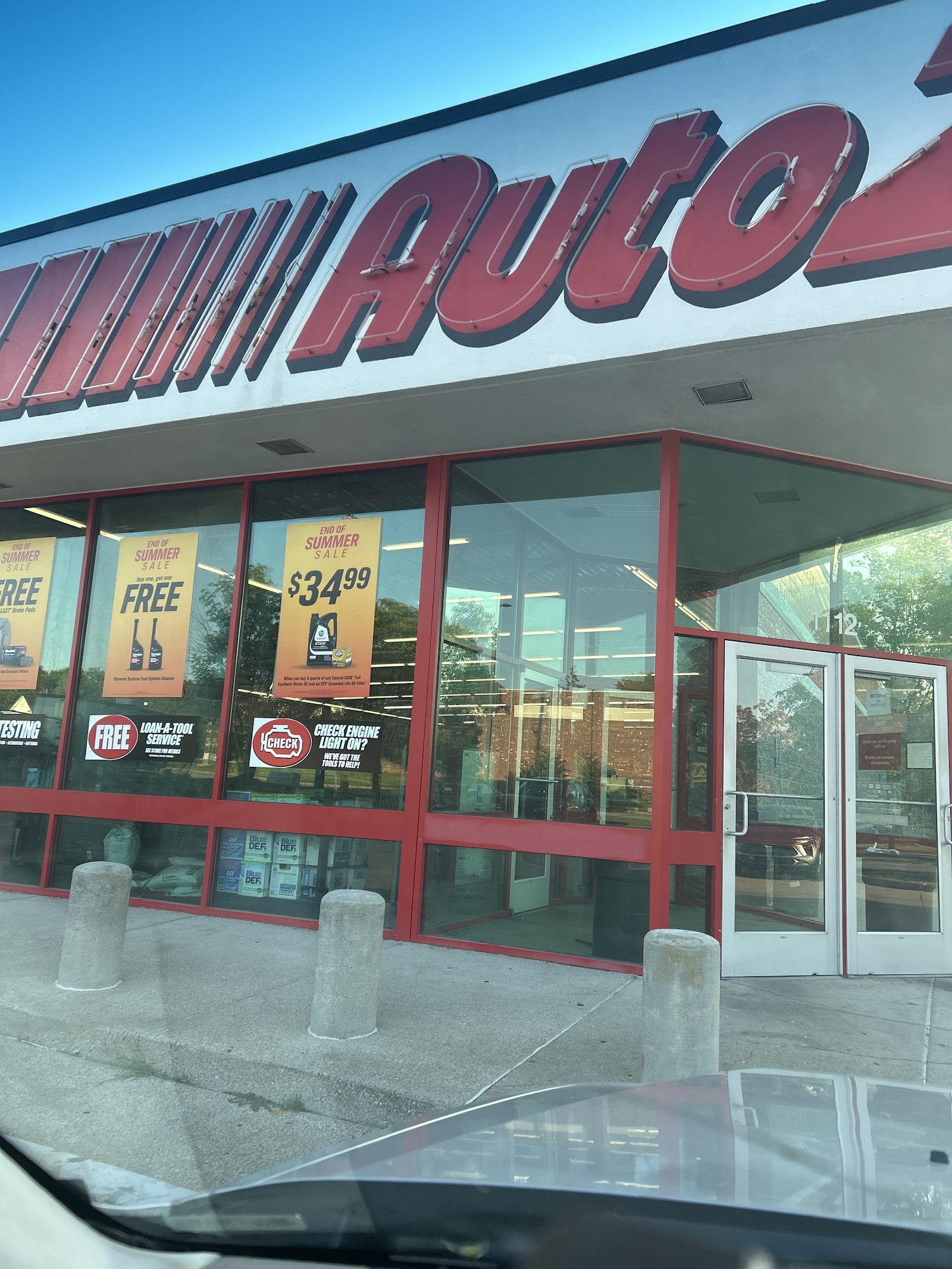 AutoZone Auto Parts — photo