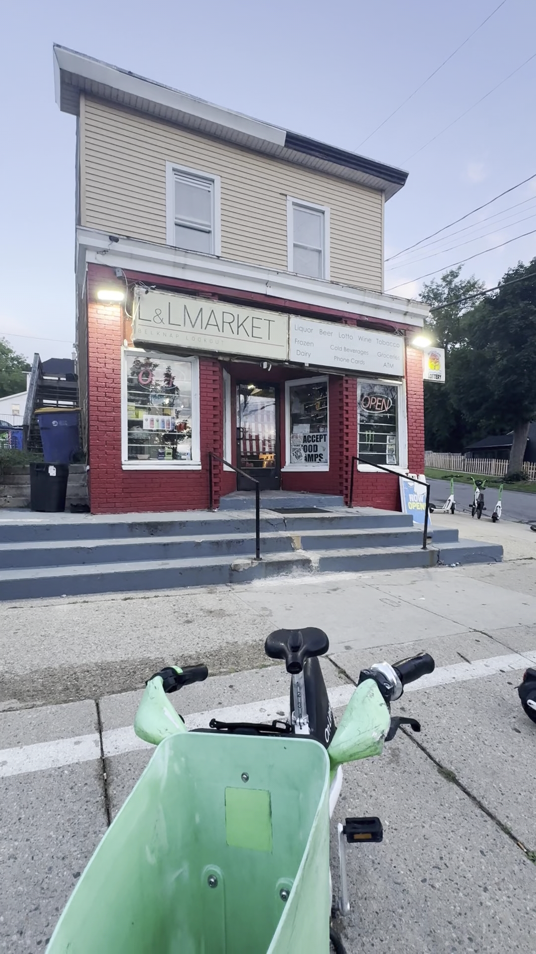 Belknap Market — photo