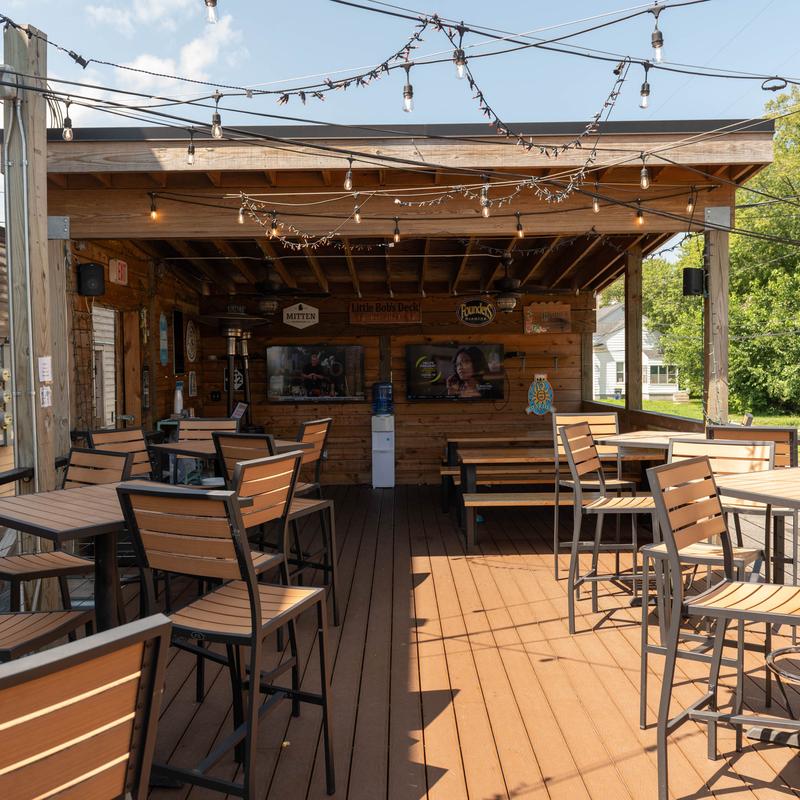Bob's Sports Bar — photo