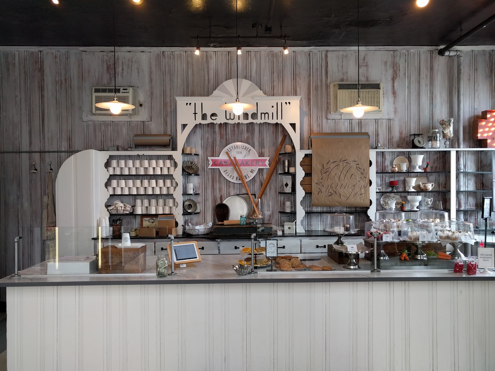 Cakabakery in Grand Rapids