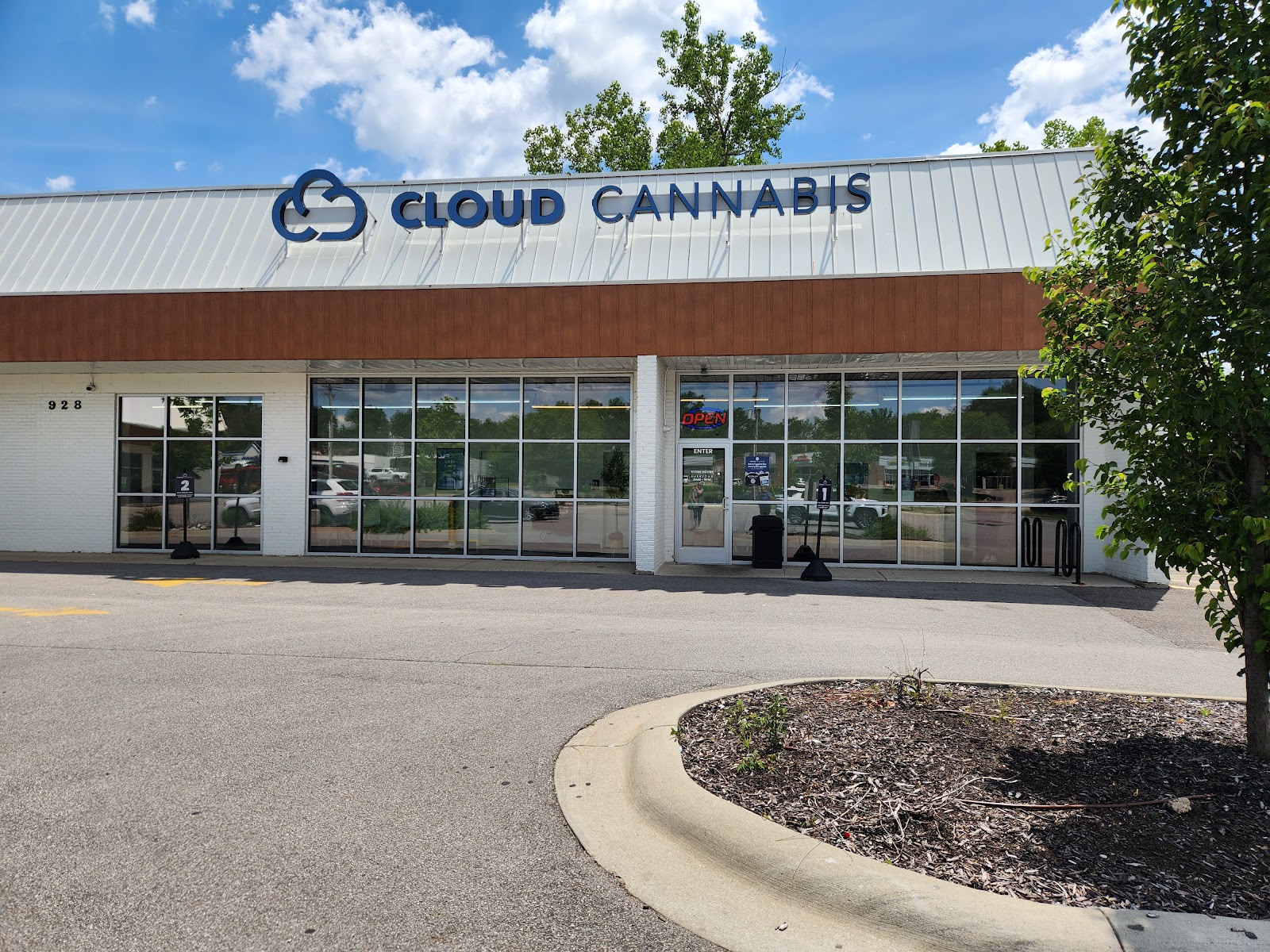 Cloud Cannabis Grand Rapids Dispensary — photo