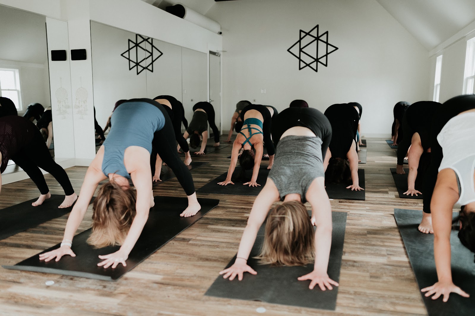 Kula Yoga GR Wealthy — photo