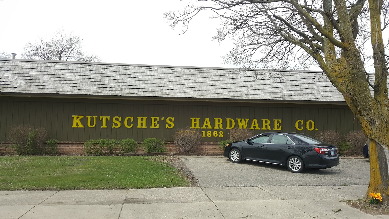 Kutsche's Hardware & Industrial Supply — photo
