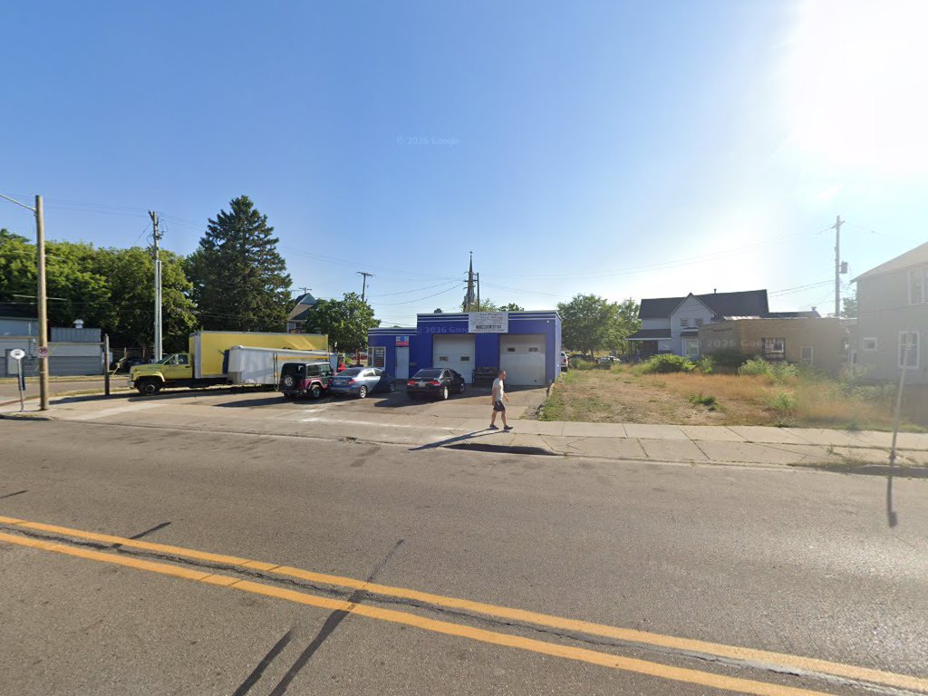 Marino's Junior Tire Shop in Grand Rapids