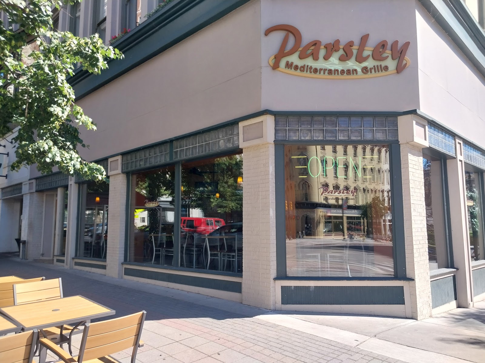 Parsley Mediterranean Bar & Grill in Grand Rapids