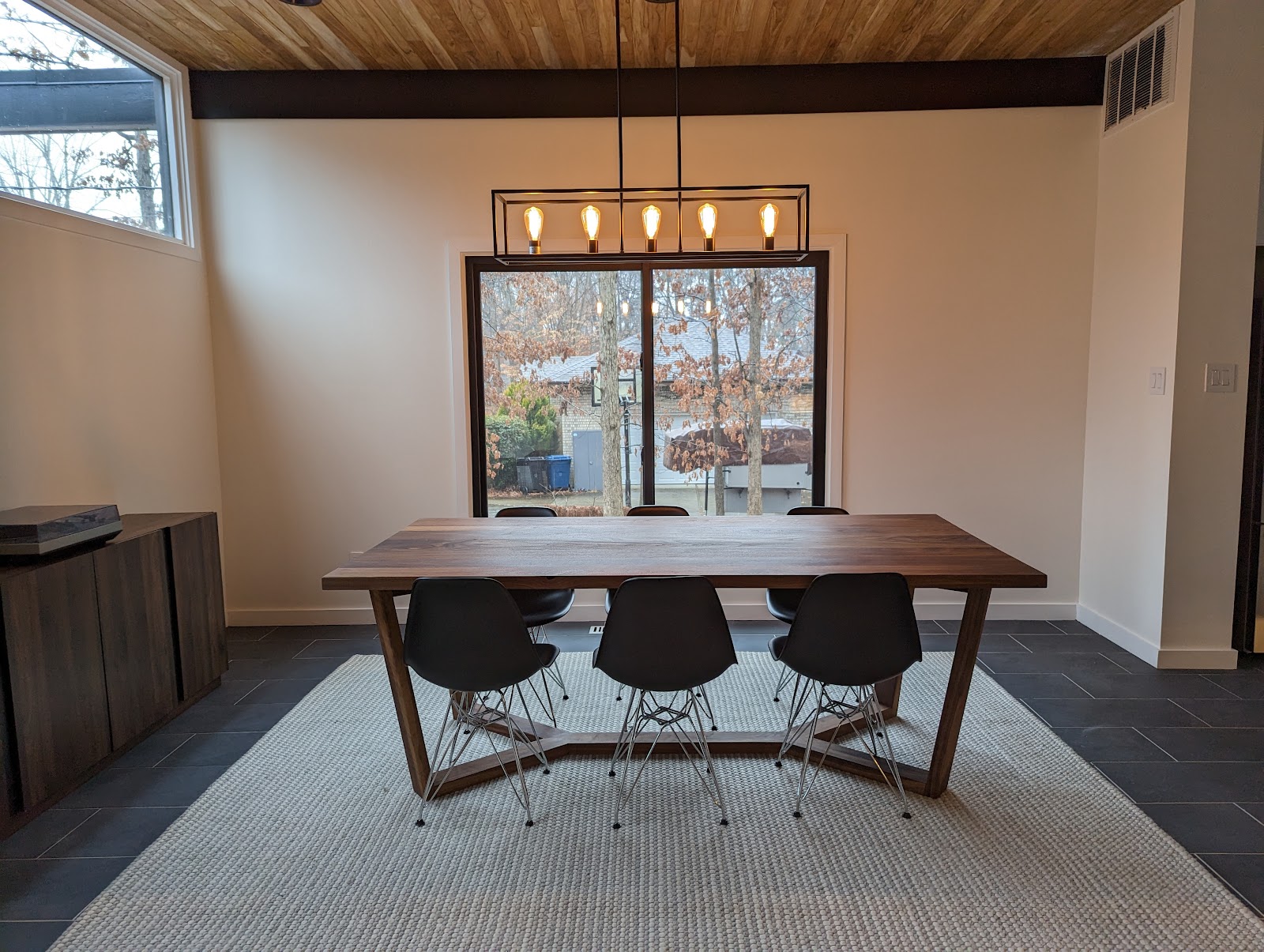 re.dwell — photo