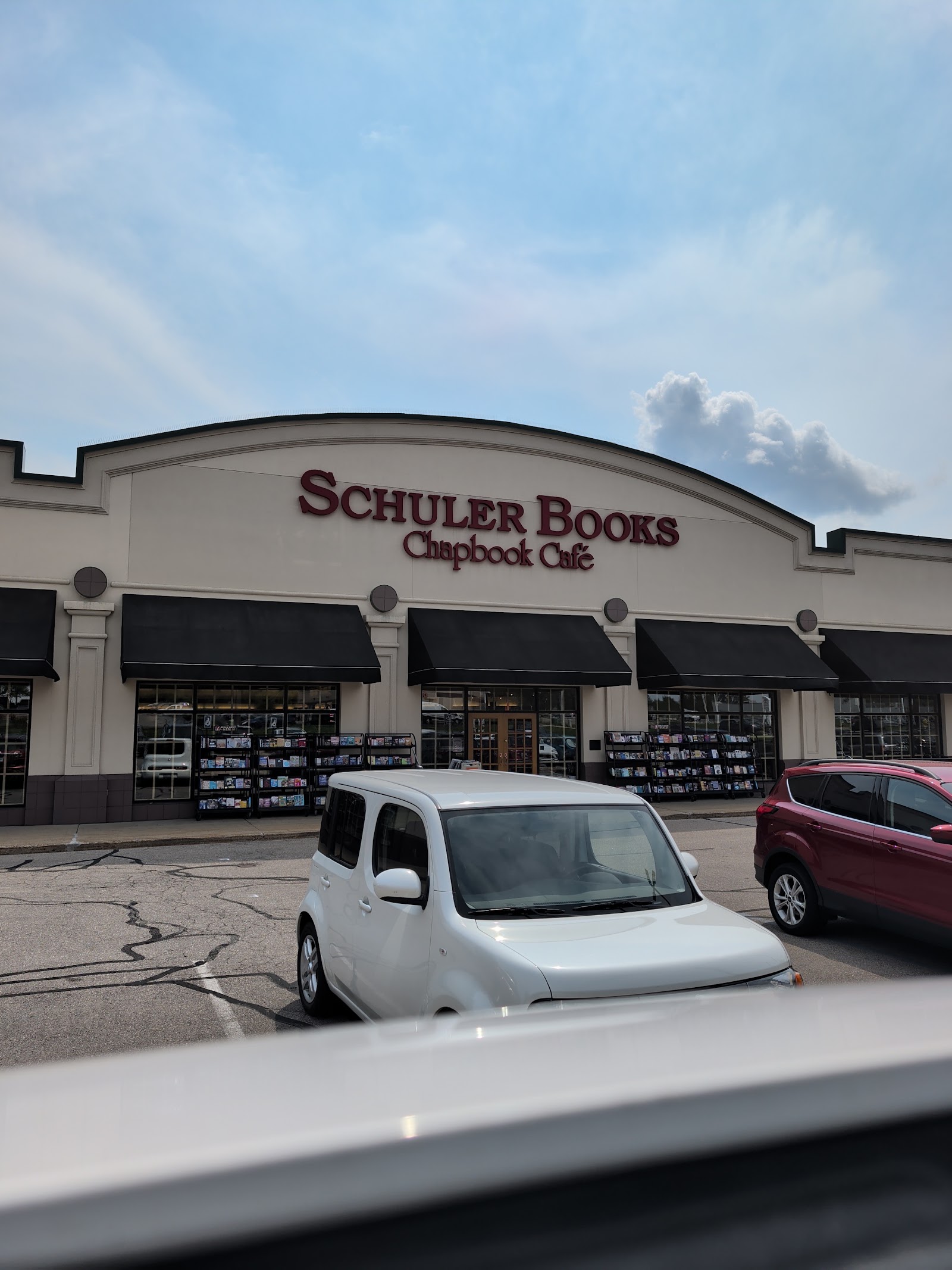 Schuler Books Grand Rapids — photo
