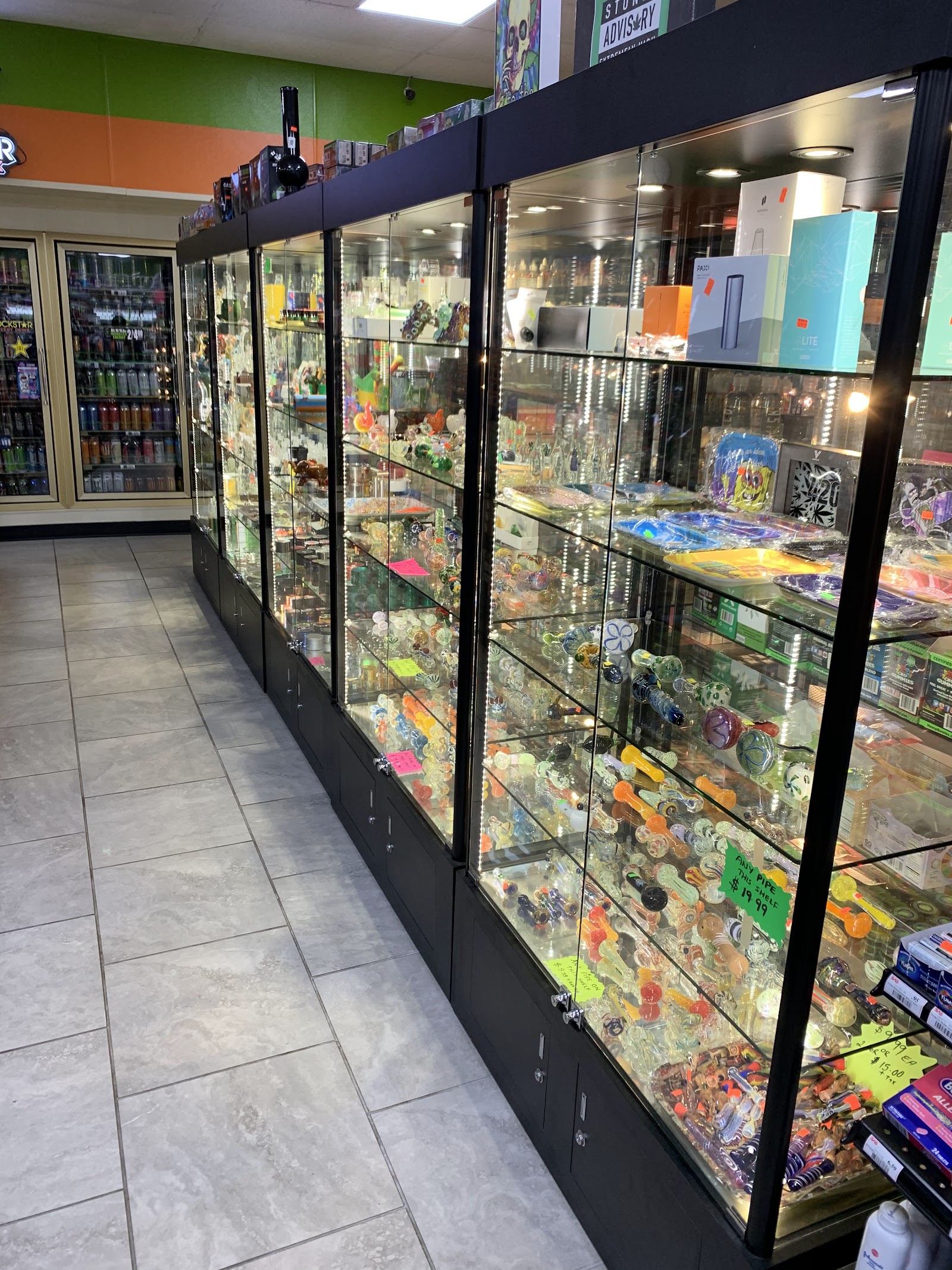 West Side Smoke Shop in Grand Rapids